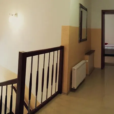 威拉阿尔瓦民宿 Iława